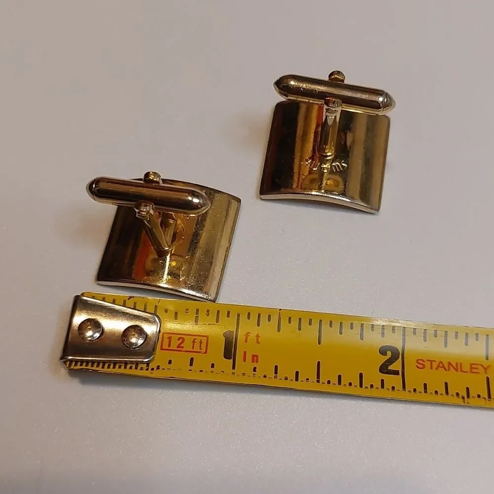 Vintage Art Deco Ornate Engrave Design Classy Cufflinks Gold Tone Curved Square